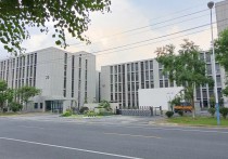 �Ϻ��ζ�̫����ɽ���㴦 �з��������� ��ƽ��1100ƽ�� ����4500ƽ ��ƽ�����4800Ԫ